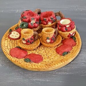 Vintage 1995 Young's‎ Inc Red Apple Miniature  8 Piece Tea Set